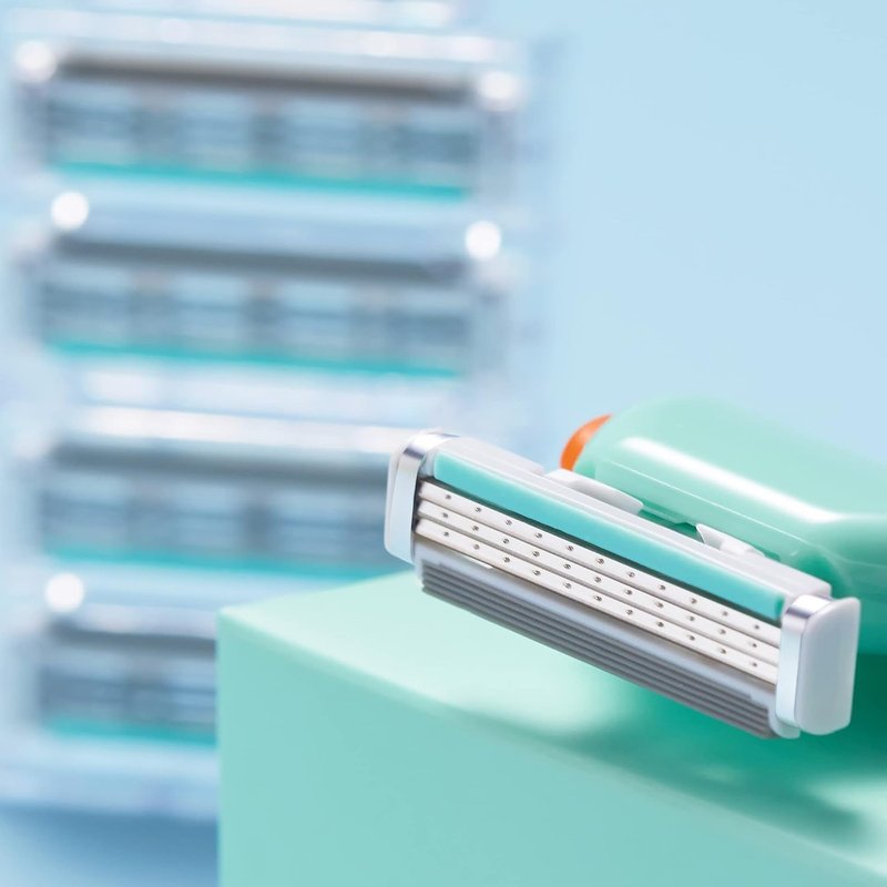 Dolly Razor Cartridge Refills for Women - 3-Blade Design, 4 Count | Green YDNDT01