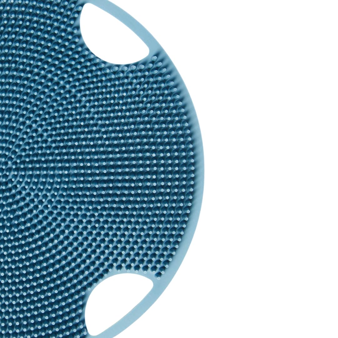 Boie USA Flat Body Scrubber - Hygienic, Exfoliating Loofah Alternative - Feels Like Silicone Scrubber Gentle on Sensitive Skin, Hypoallergenic, BPA- & Latex-Free, Made in The USA