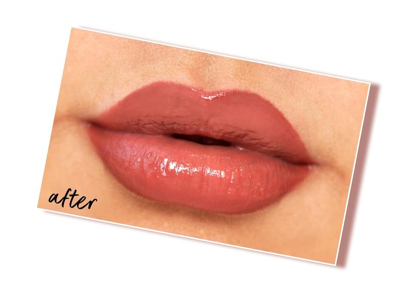 L.A. Girl Glossy Plumping Lipgloss - Fancy Shade GLG925 for Full, Luscious Lips