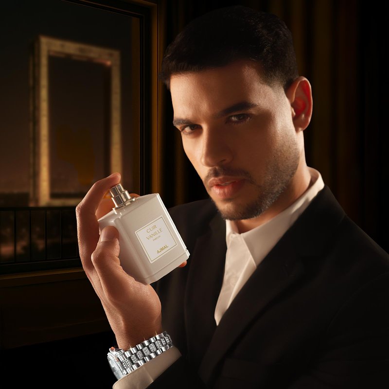 Ajmal Oud Marquis Cuir Vanille Eau de Parfum for Men – 3.4 fl oz| Luxury Vanilla Perfume | Long Lasting Blend of Leather, Amber & Musk | | Made in France | Crafted in Dubai | Exclusive for USA