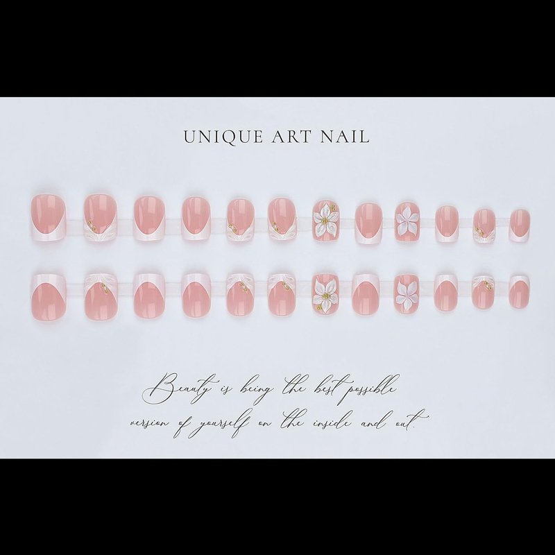 French Tip Press on Nails Short Square Fake Nails White Flower Full Cover Glue on Nails with 3D Rhinestones Designs Spring Summer Floral False Nails Nude Glossy Artificial Acrylic Nail for Women 24Pcs