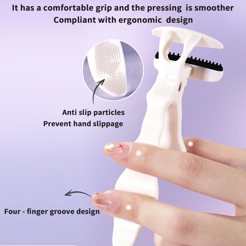 Eyelash Curler, Plastic Eyelash Curlers with Silicone Refill Pads Cute Eye Lash Curler Makeup Tool for Women Girls No Pinching, Purple Eyelash Curler