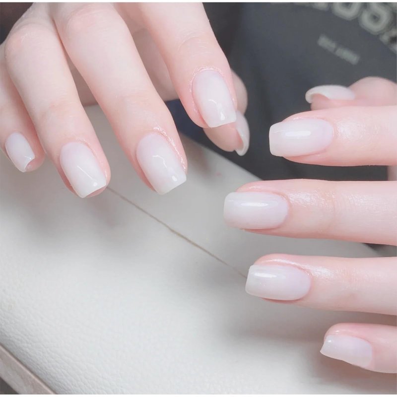 COSMOO 12ML Milky White Quick Dry Nail Polish, Jelly White Nail Lacquer for Nail Art Varnish