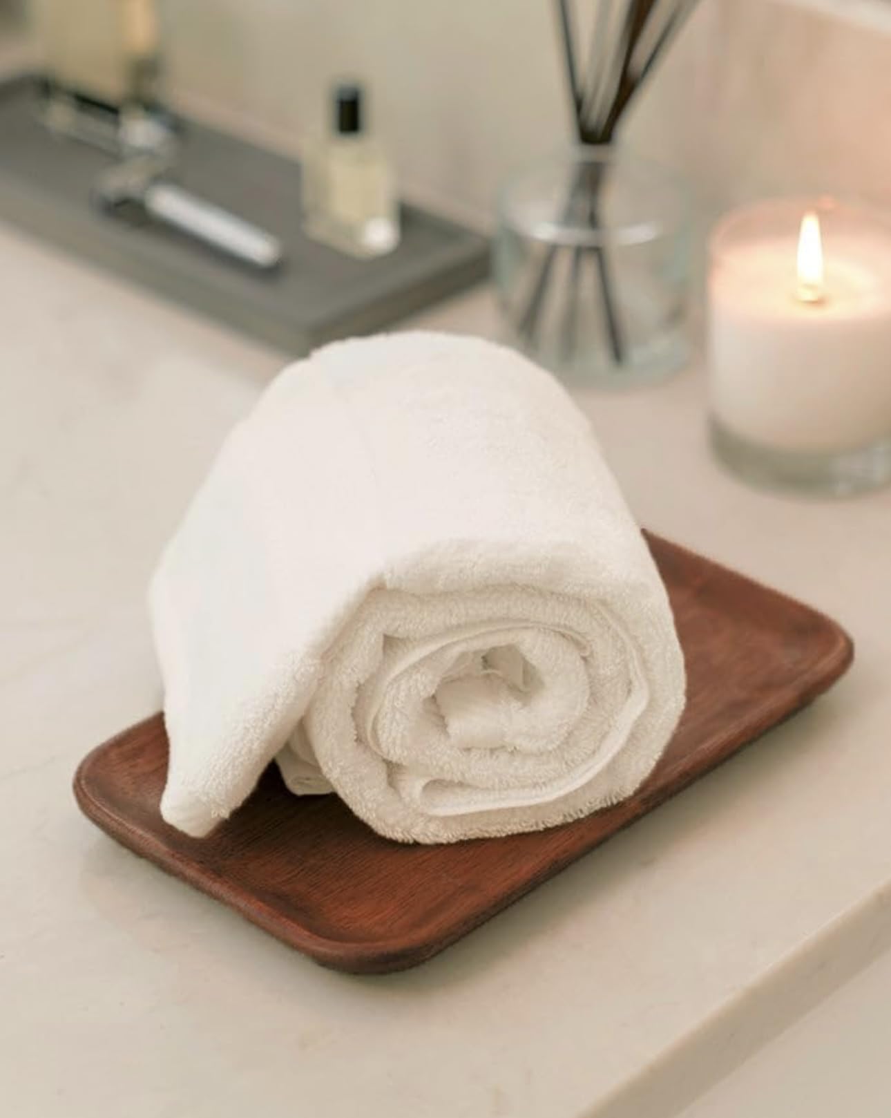 MadeTerra S Premium Wash Cloth. Pack of 12-100% Cotton -Ultra Soft and Absorbent - Bathroom Hand Towels, Washcloths Bath Towels - Perfect for Hotel Kitchen Salon, Gym (Size: 13''x13'') (White)