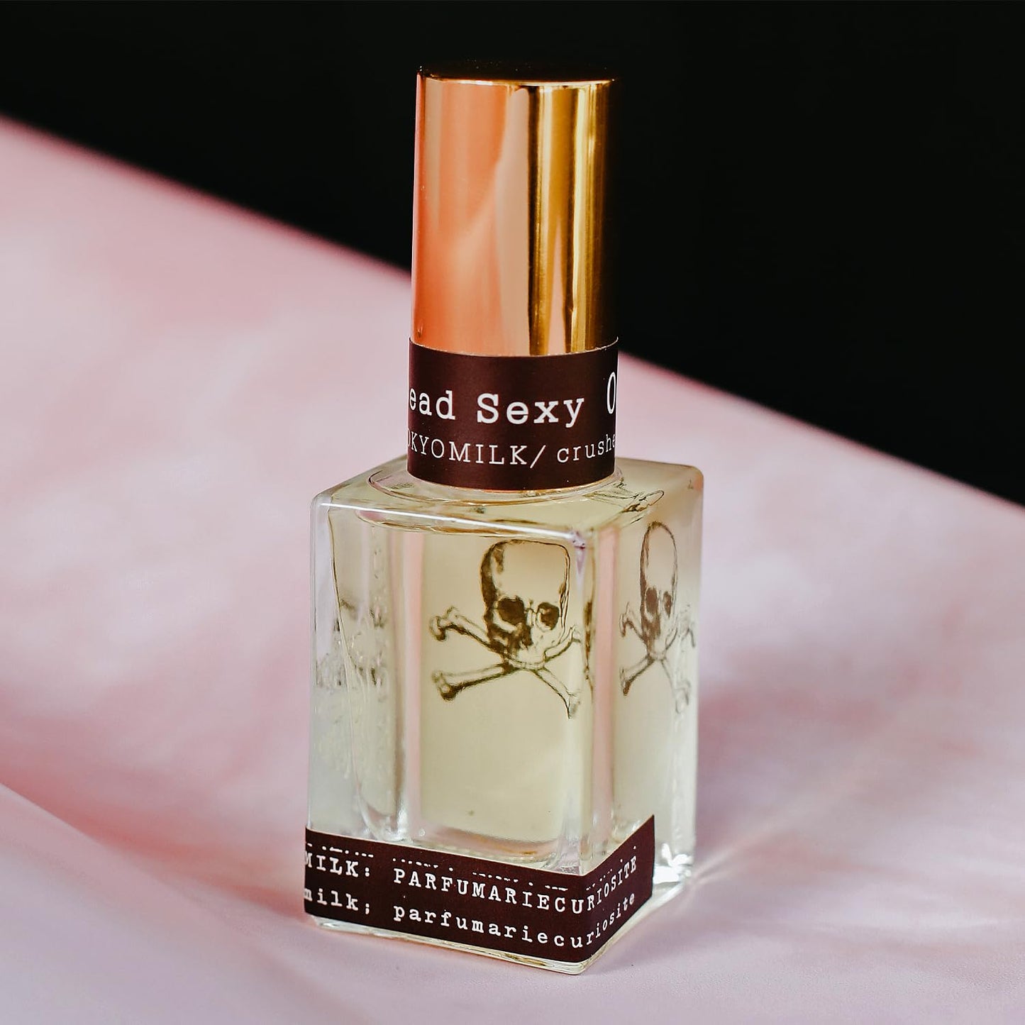 TOKYOMILK Dead Sexy Eau de Parfum, 1 fl oz / 29.5 ml, Luxury Signature Scent Fragrance Spray, Elegant Perfume for Women, Beautifully Designed for Display and Everyday Wear