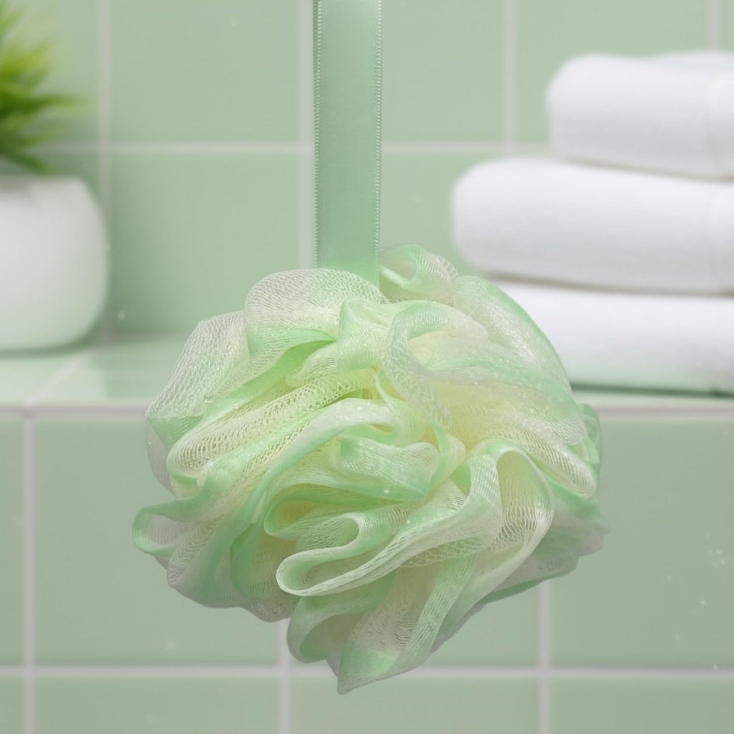 10 Pieces Bath Sponge Shower Loofahs Bulk Bath Luffas Exfoliating Body Scrubber Pack Colorful Mesh Balls Travel Cleaning Wash Puff Bathing Accessories for Kids Women Men Body Wash