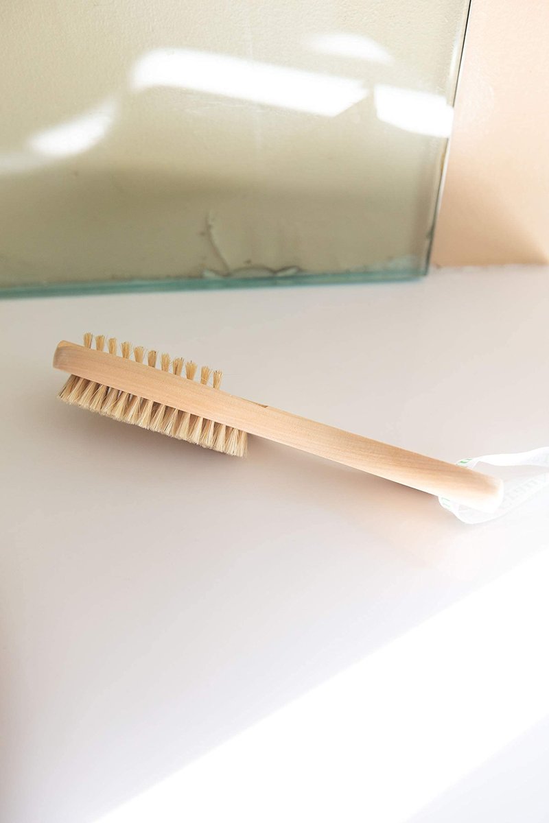 GranNaturals Wooden Nail Brush - Nail Cleaner Tool for Fingernail, Toenail - Dry Clean Scrubber with Thick Bristles and Wood Handle - Manicure and Pedicure Supplies for Gardeners, Mechanics, Salon