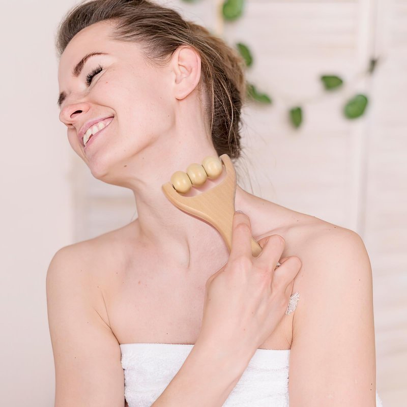 GLEAVI 3pcs Massage Hand Roller ：Massagers for Neck Wooden Massager Tool Massage Stick Roller Compact Shoulder Massager Rolling Foot Massager Facial Massager for Face and Neck