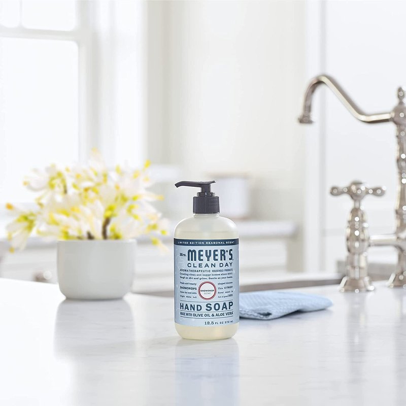 Mrs. Meyer's Clean Day Liquid Hand Soap - Snow Drop Scent | 12.5 Fl Oz (Pack of 2)