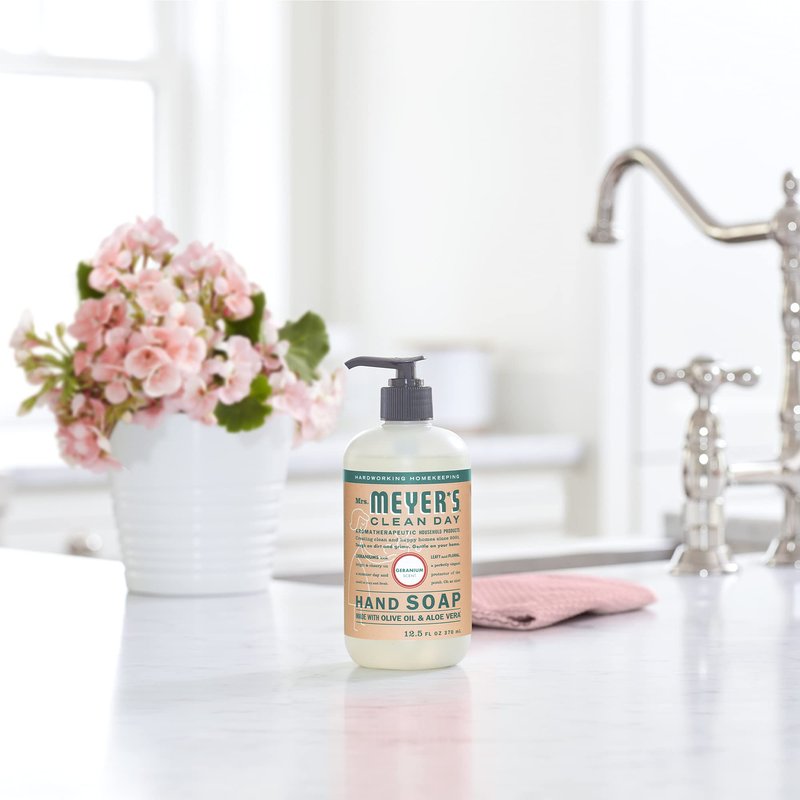 MRS. MEYER'S CLEAN DAY Hand Soap, Made with Essential Oils, Geranium, 12.5 fl. oz