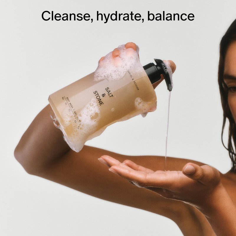 Salt & Stone Body Wash with Antioxidants for Deep Moisture | For Women & Men, Sulfate, Paraben, & Dye Free, Leaving Skin Soft and Hydrated | Black Rose & Oud 15.2 fl oz