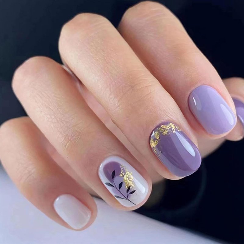 HZJXRT Acrylic Fake Nails - Short Square Black Leaf Design | 24 Pcs Glossy Gold Foil Press-On Nails for Women