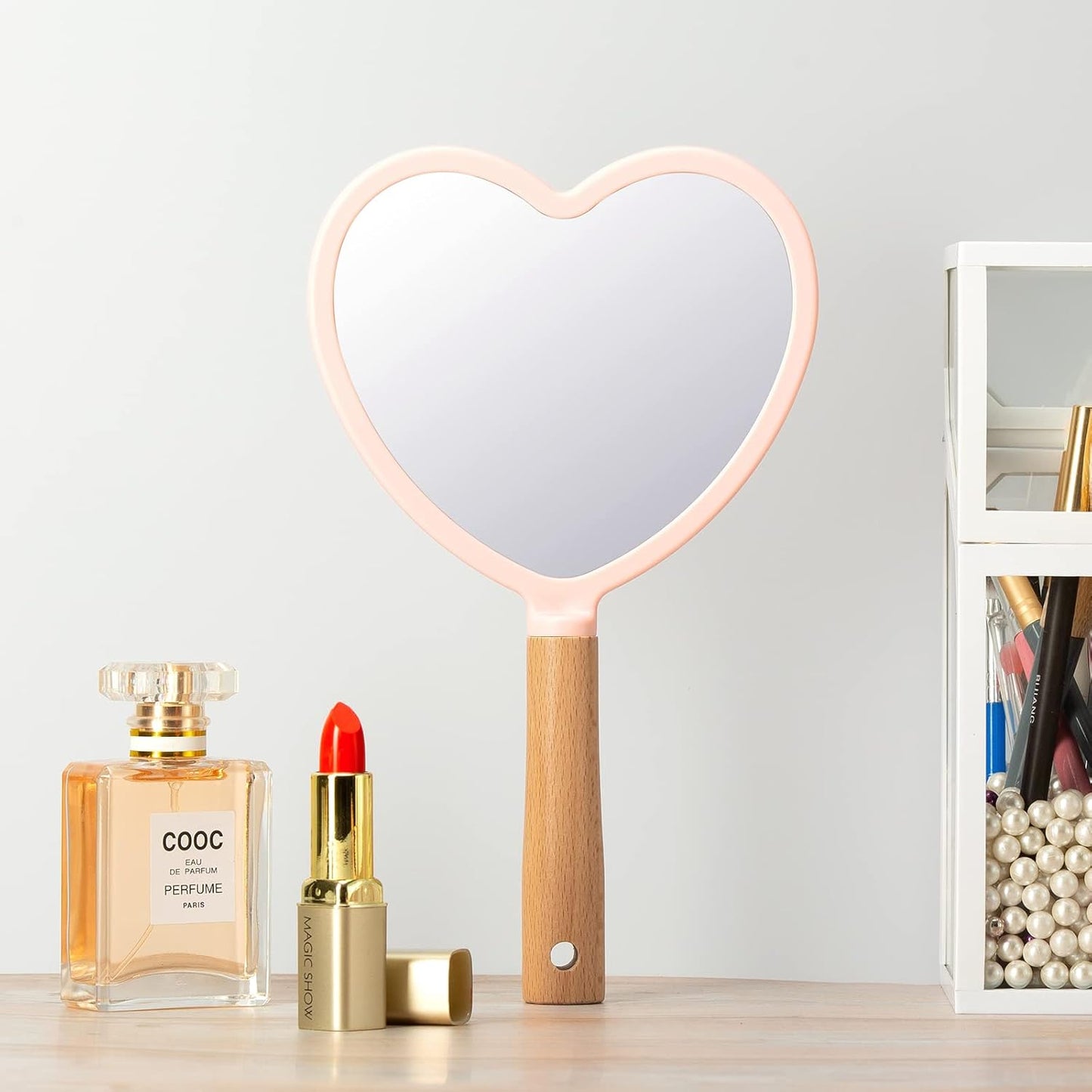 YEAKE Hand Held Mirror with Handle for Makeup,Small Cute Wood Hand Mirror for Shaving with Hole Hanging Single-Sided Portable Travel Vanity Mirror for Men&Women(Heart,Pink,1Pack)