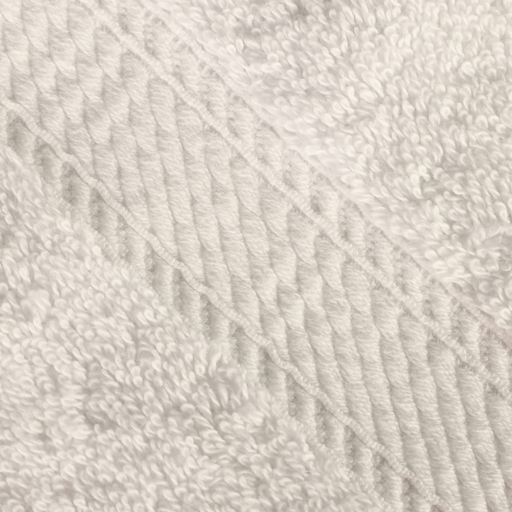 SUPERIOR Egyptian Cotton Pile 3 Piece Towel Set, Includes 1 Bath, 1 Hand, 1 Face Towel/Washcloth, Ultra Soft Luxury Towels, Thick Plush Essentials, Guest Bath, Spa, Hotel Bathroom, Cream