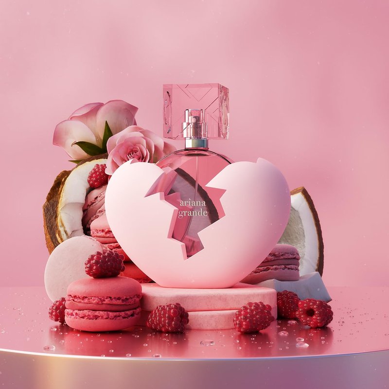 Ariana Grande Thank U Next Eau de Parfum – Floral Gourmand Musk Fragrance for Women – Women's Perfume with Notes of Coconut, Macaroon Sugar & Wild Raspberry – 1 Fl Oz