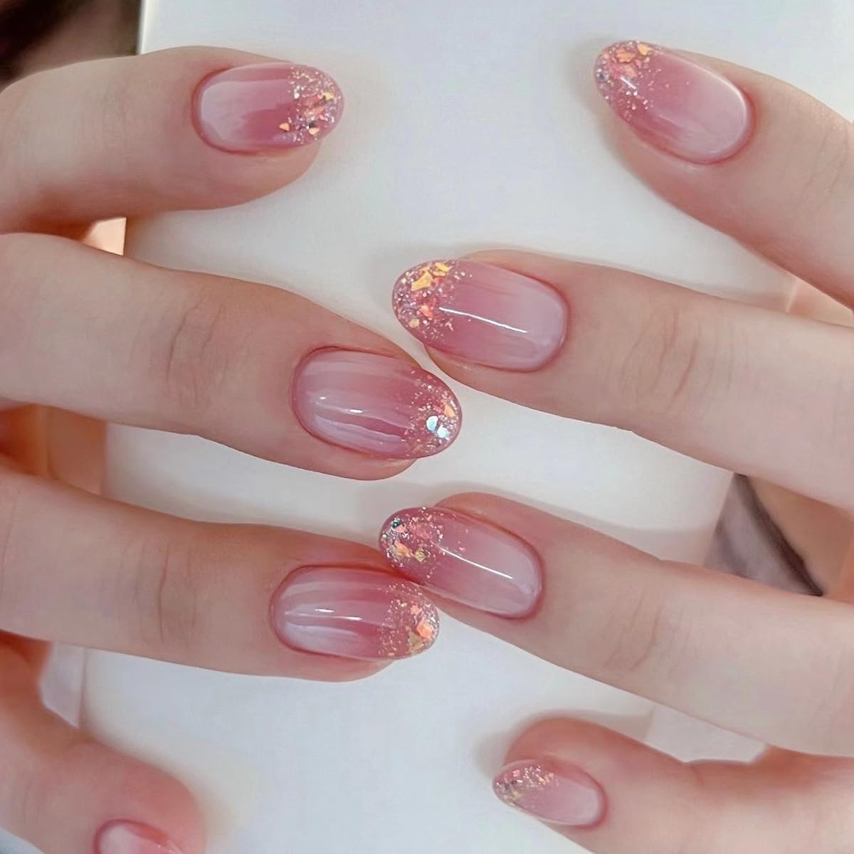 XZMeiLun Ombre Pink and White Gradient Press on Nails Short Oval Fake Nails – French Tip Acrylic Nails for Women, Golden & Shiny Artificial False Nails, Stylish Design, Suitable for Birthday Parties