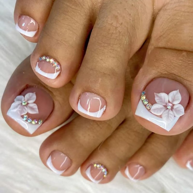 3D Floral Press-On Toenails - Short Square Fake Toe Nails with Rhinestones | White French Tip, 24pcs