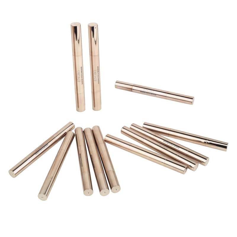 Skiennix Cream Eyeshadow Stick - Long-Lasting, Crease-Proof Formula | #4 Taupe Shimmer with Built-In Smudger
