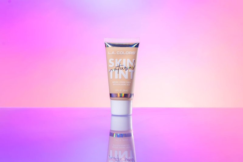Natural Skin Tint Foundation - Soft Beige | Lightweight & Hydrating Formula