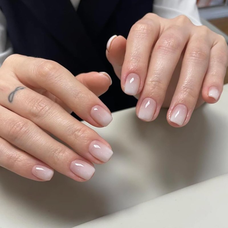 Press On Nails - Short Square Glossy Gradient Fake Nails for Women | 24 Pcs