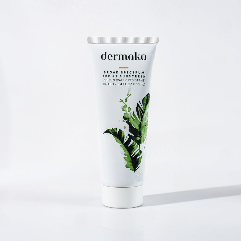 Dermaka Lightly Tinted Mineral Sunscreen SPF 42 – Anti-Aging Face Moisturizer with Zinc Oxide & Aloe Vera – Water Resistant, Non-Greasy & Reef Safe for Sensitive Skin – 3.4 oz