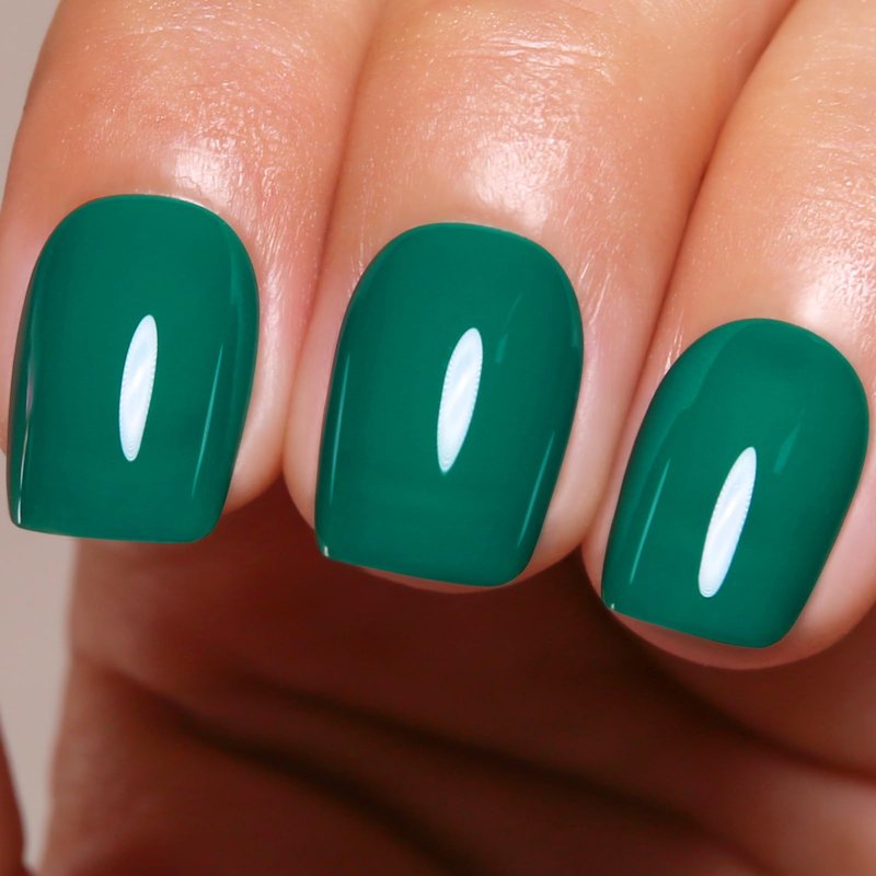 Ozzeal Gel Polish, 0.5 Fl Oz Christmas Green Gel Nail Polish Autumn Winter Soak Off LED UV Gel Nail Polish Art Starter Manicure Salon DIY Nail Gel Polish