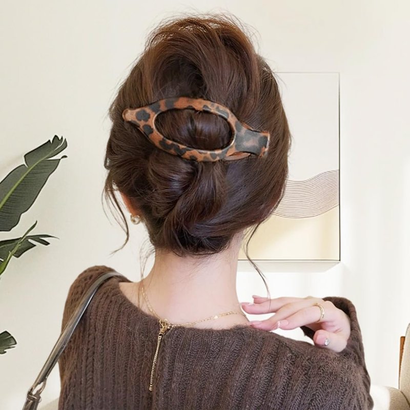 Flat Hair Clips for Women - 3PC Non-Slip Claw Clips for Thick to Thin Hair | Stylish Daily Accessories