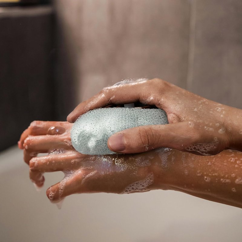 2Pcs Bath Sponge Brush with Suction Cup ，Shower Loofah Sponge Bath Mesh Ball for Clean Body Exfoliation
