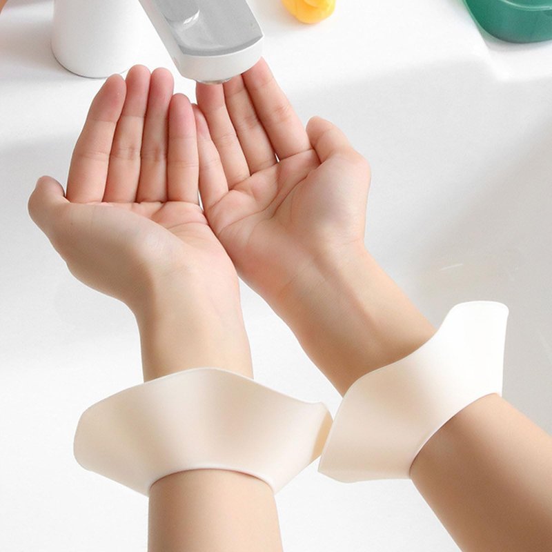 FeiYeup 1pair Silicone Wristband Waterproofed Face Wash Wristbands Skincare Wrist Guards for Make up Shower Wrist Guards