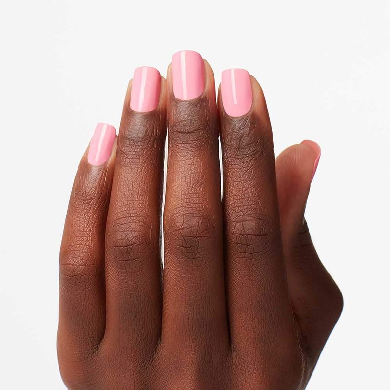 OPI Nail Lacquer Suzi Nails New Orleans | Opaque Soft Pink Crème Chip Resistant Nail Polish | Fast Drying, Streak Free