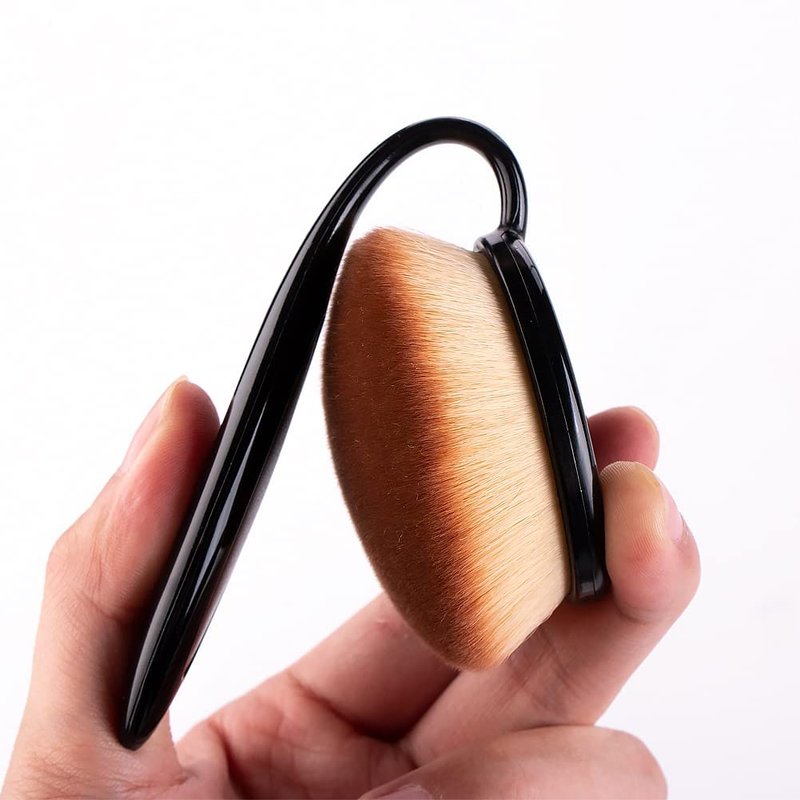 Oval Foundation Brush - Large Soft Bristles for Liquid, Cream & Powder | Dense Kabuki Makeup Brush with Cover (Black)