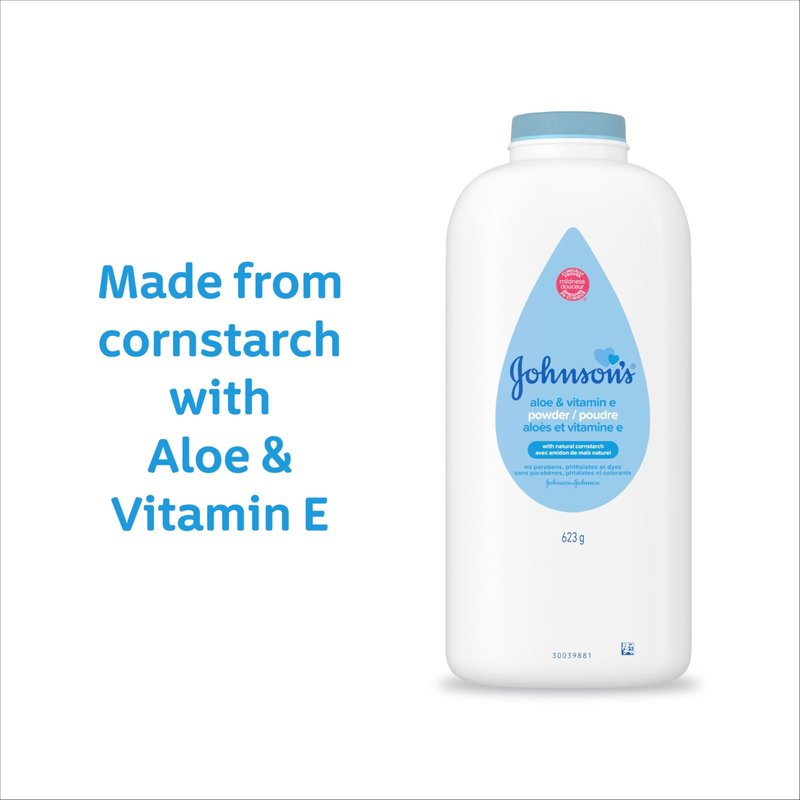 Johnson's Baby Powder with Naturally Derived Cornstarch, Aloe & Vitamin E for Delicate Skin, Hypoallergenic, Free of Parabens, Phthalates & Dyes for Gentle Baby Skin Care, 15 oz