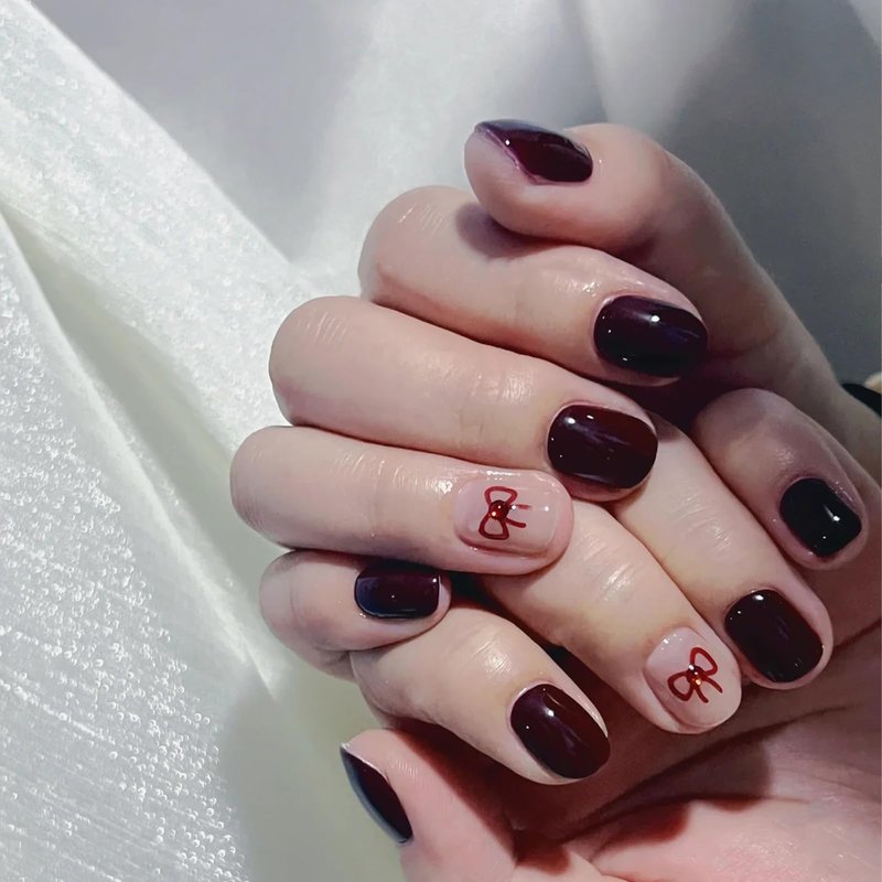COSMOO 15ml Dark Red Quick Dry Nail Polish, Brown Red Chip-Resistant Nail Lacquer for Nail Art