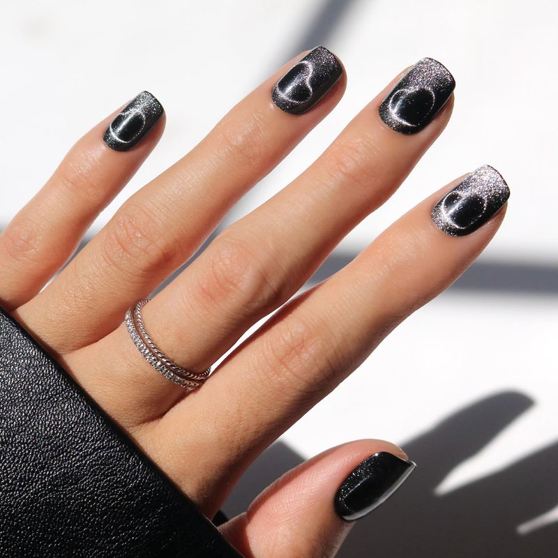 Glamnetic Press On Nails - Midnight Romance | Short Squoval Black Fake Nails with Magnetic Cat-Eye Design & Finish, Salon Quality | 15 Sizes - 30 Nail Kit with Glue