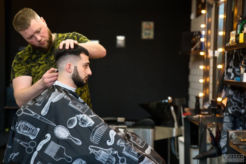 Barber Cape for Men - Waterproof Hair Cutting Capes for Adults and Stylists