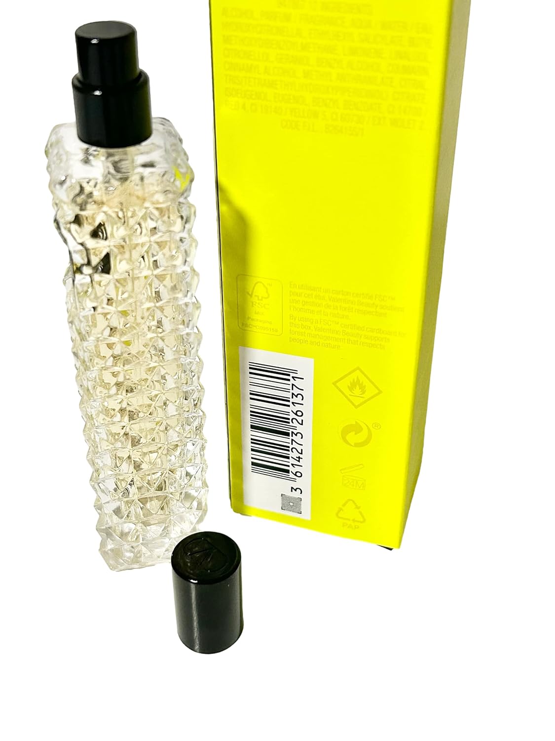 Valentino Donna Born In Roma Yellow Dream Women's Perfume Spray - 15 ml | Floral Fragrance for Everyday Wear