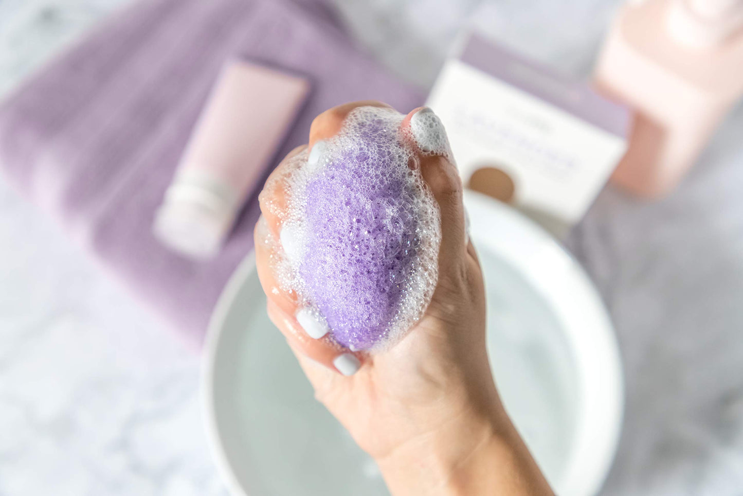 Teami Exfoliating Konjac Facial Sponge - Cleansing Pore Refining Face Sponges (Lavender)