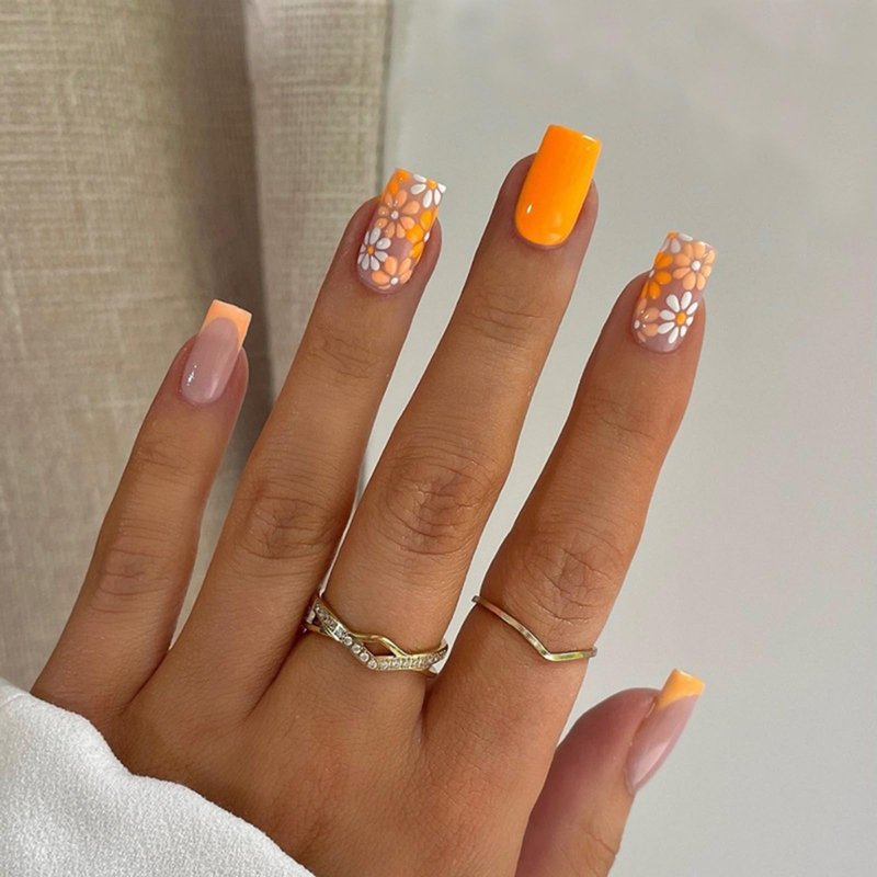 Flower Press on Nails Short Square Fake Nails French Tip False Nails Glossy Full Cover Acrylic Nails Orange Glue on Nails Artificial Stick on Nails for Women Manicure 24 Pcs