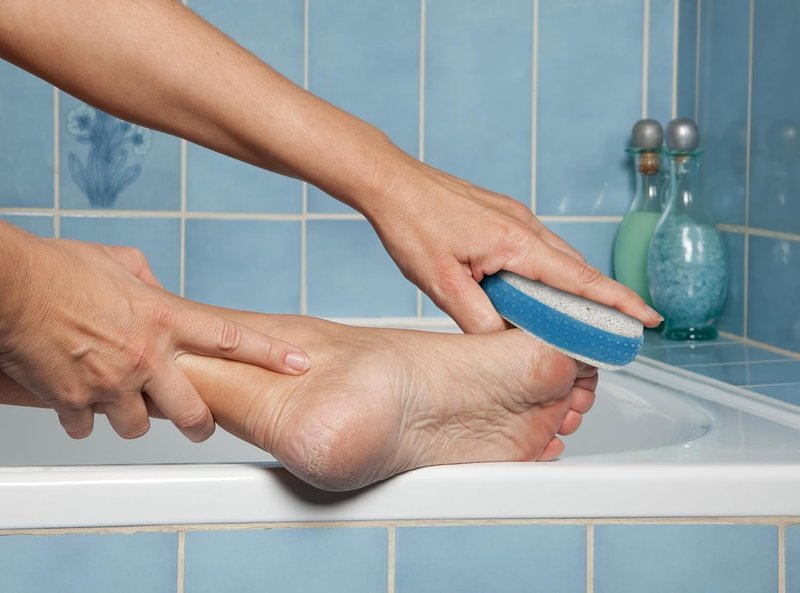 Pumice Exfoliating Stone Set - 6-Pack with Rubber Grip for Smooth Skin | Blue