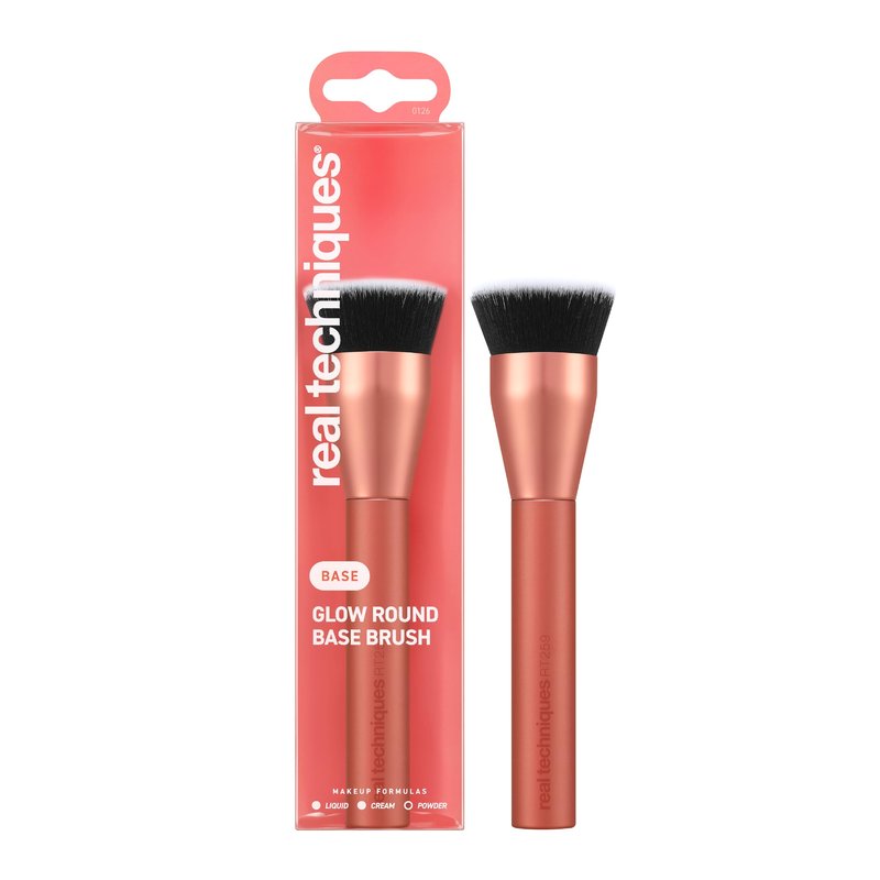 Real Techniques Glow Round Base Makeup Brush, For Liquid & Cream Makeup, Flat Top Foundation Brush For Buffing & Blending Up Coverage, Dense, Synthetic Bristles, Vegan & Cruelty Free, 1 Count