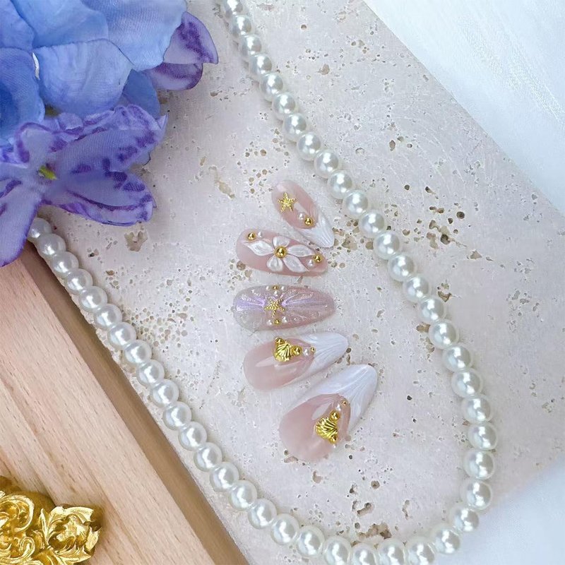 Skiennix 24pcs White French Tip Press-On Nails - Medium Almond Shape with 3D Floral Gold Pearl Designs