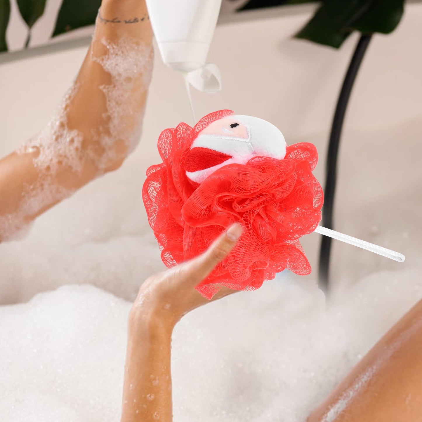 SOLUSTRE Christmas Loofah Sponge Body Scrubber 3Pcs Christmas Bath Character Loofahs Santa Christmas Tree Snowflake Loofah Bath Pouf Mesh Skin Cleaning Scrubber for Adults Christmas