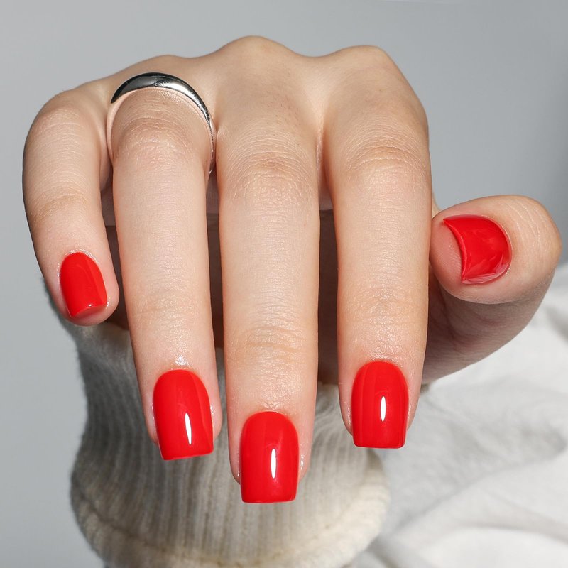 Red Press On Nails Short Square, Bright Red Glossy Fake Nails with Nail Glue for Women, Reusable Glue On Nails Kit, 30 PCS in 15 Sizes