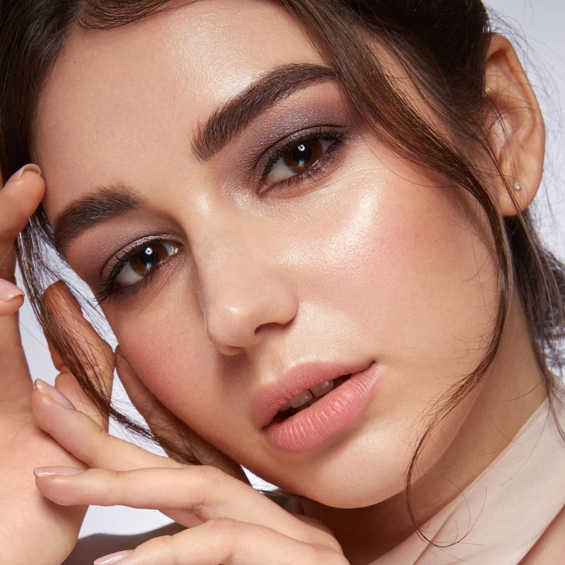 Regine Switzerland Eyebrow Gel - Long-Lasting, Smudge-Proof & Waterproof | Vegan & Cruelty-Free (Auburn)