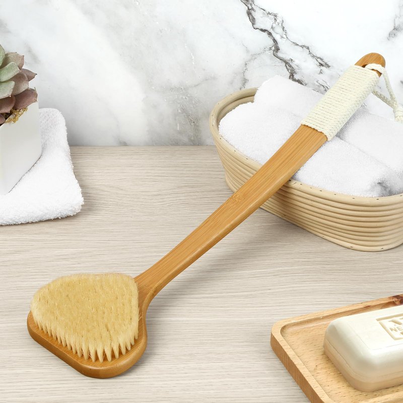 eaxun Bamboo Back Scrubber with Curved Long Handle, 17.3 Inches Exfoliating Shower Brush with Stiff Bristles for Men and Women, Back Washer Body Exfoliator for Bath or Dry Brushing