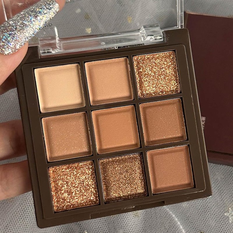 CAKAILA Neutral Nude Brown Smokey Eye Shadow Palette,Rose Gold Bronze Naked Cream Eyeshadow Palette Makeup,Natural Eyeshadow for Eyes Long Lasting Naturing-Looking