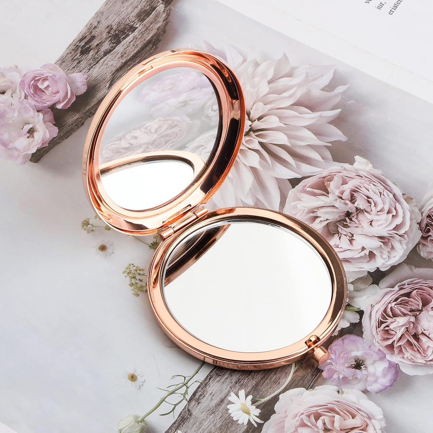 WSNANG Compact Pocket Makeup Mirror - Georgia Family TV Show Inspired Gift | "Love You, Mean It, Hate You" Design