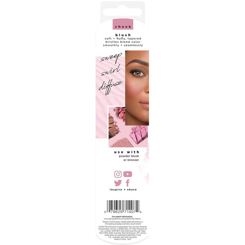 Real Techniques Blush Makeup Brush - Ultra Plush Fluffy Brush for Loose, Cream, or Pressed Blush | Vegan & Cruelty-Free