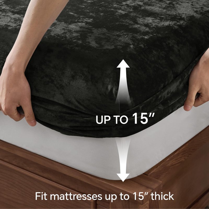 BEDELITE Velvet Fitted Sheet and Pillowcases Set, Luxury Soft Fuzzy Bottom Sheet with Reinforced Elastic Corner Straps, Deep Pocket up to 15 Inch, 1 Fitted Sheet and 2 Pillowcases (Queen, Black)