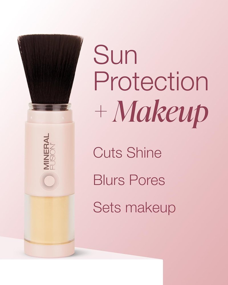 Mineral Fusion Brush-On Powder Sunscreen SPF 30 - Translucent Daily Face Protection | Hypoallergenic & Travel Friendly